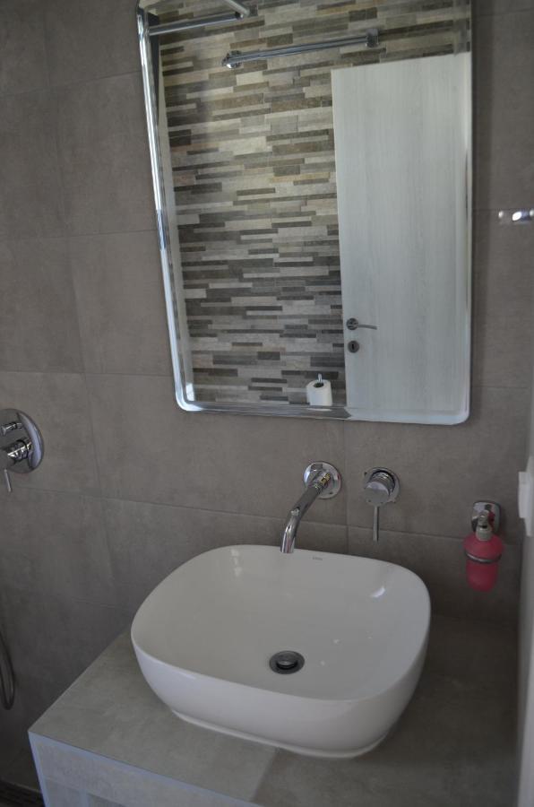 Erika Boutique Apartments Nikiti  Esterno foto